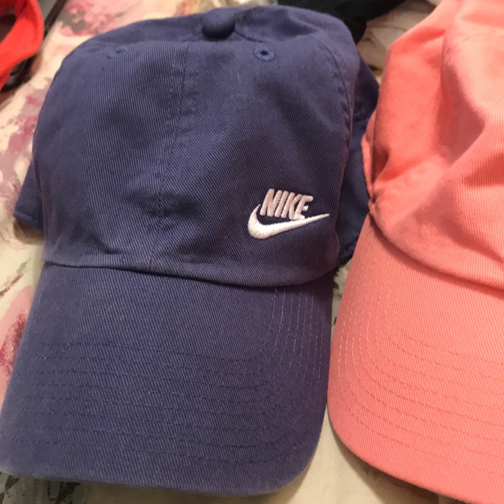 Nike caps BUNDLE (3)
